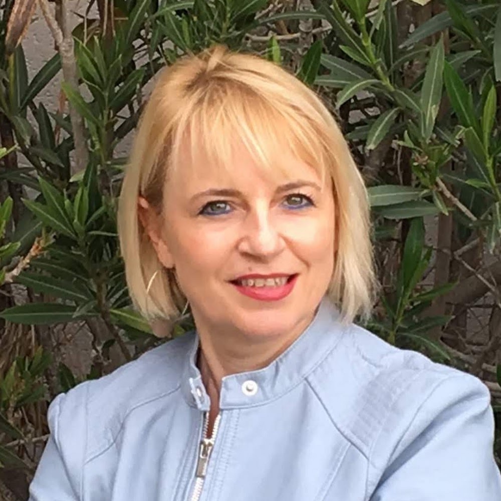 Meet your Posher, Sylvia